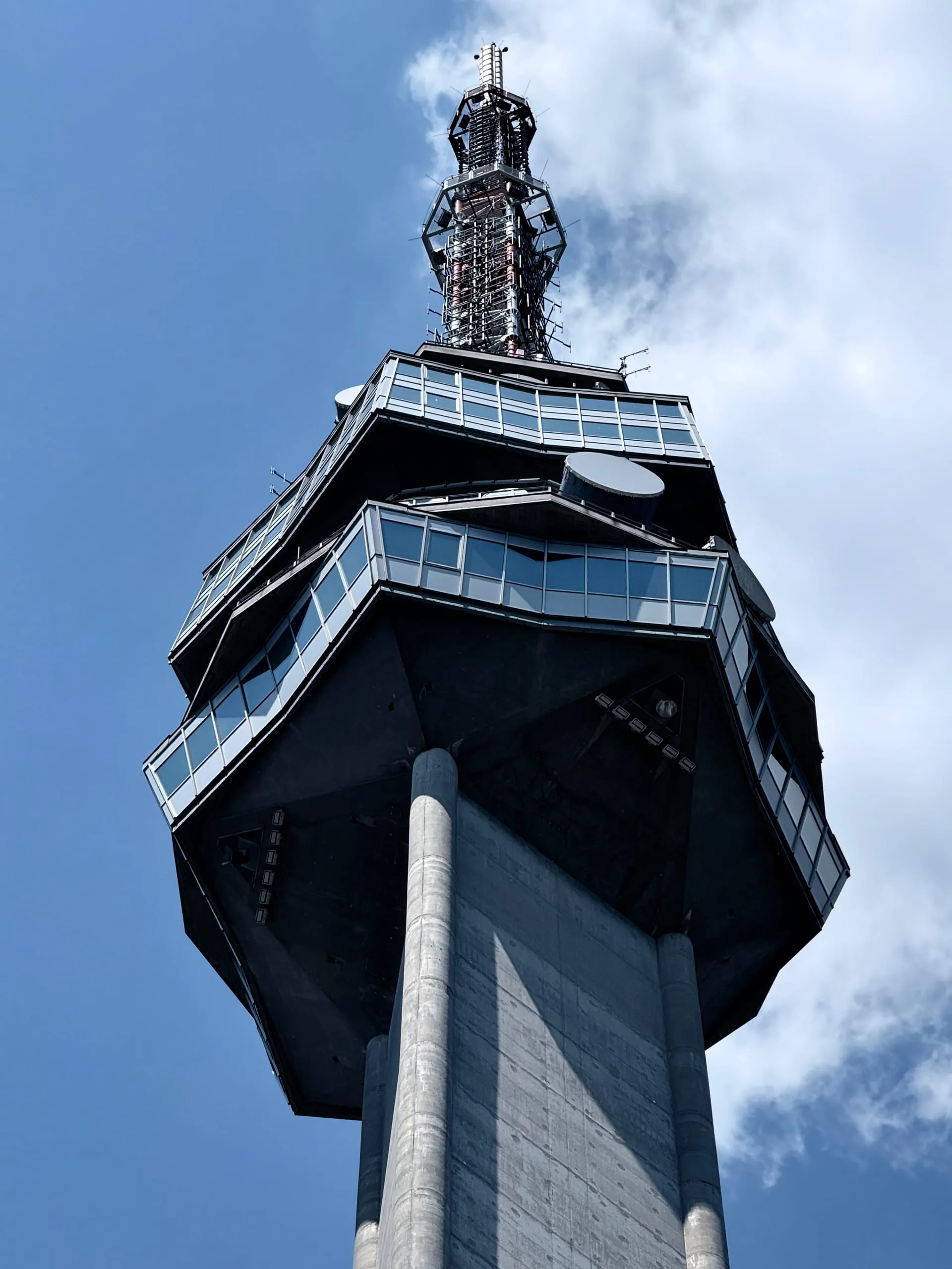 Avala — photograph 1
