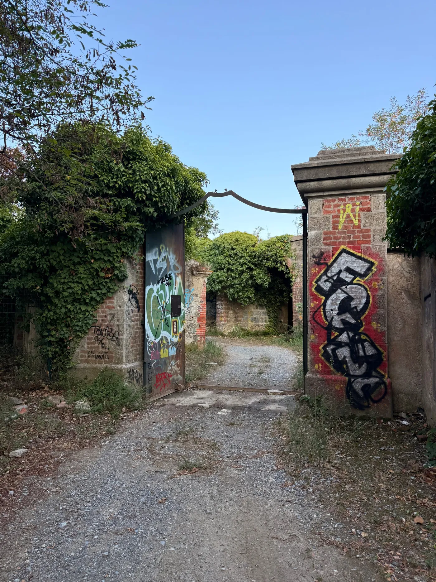 The Hill Behind the Beach — photograph 1