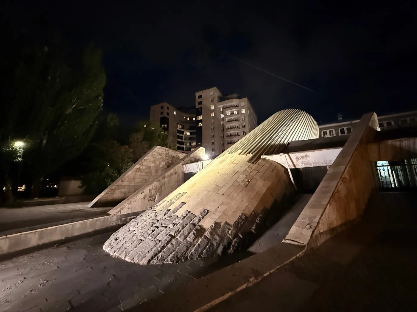 Daylight, Underground — photograph 2
