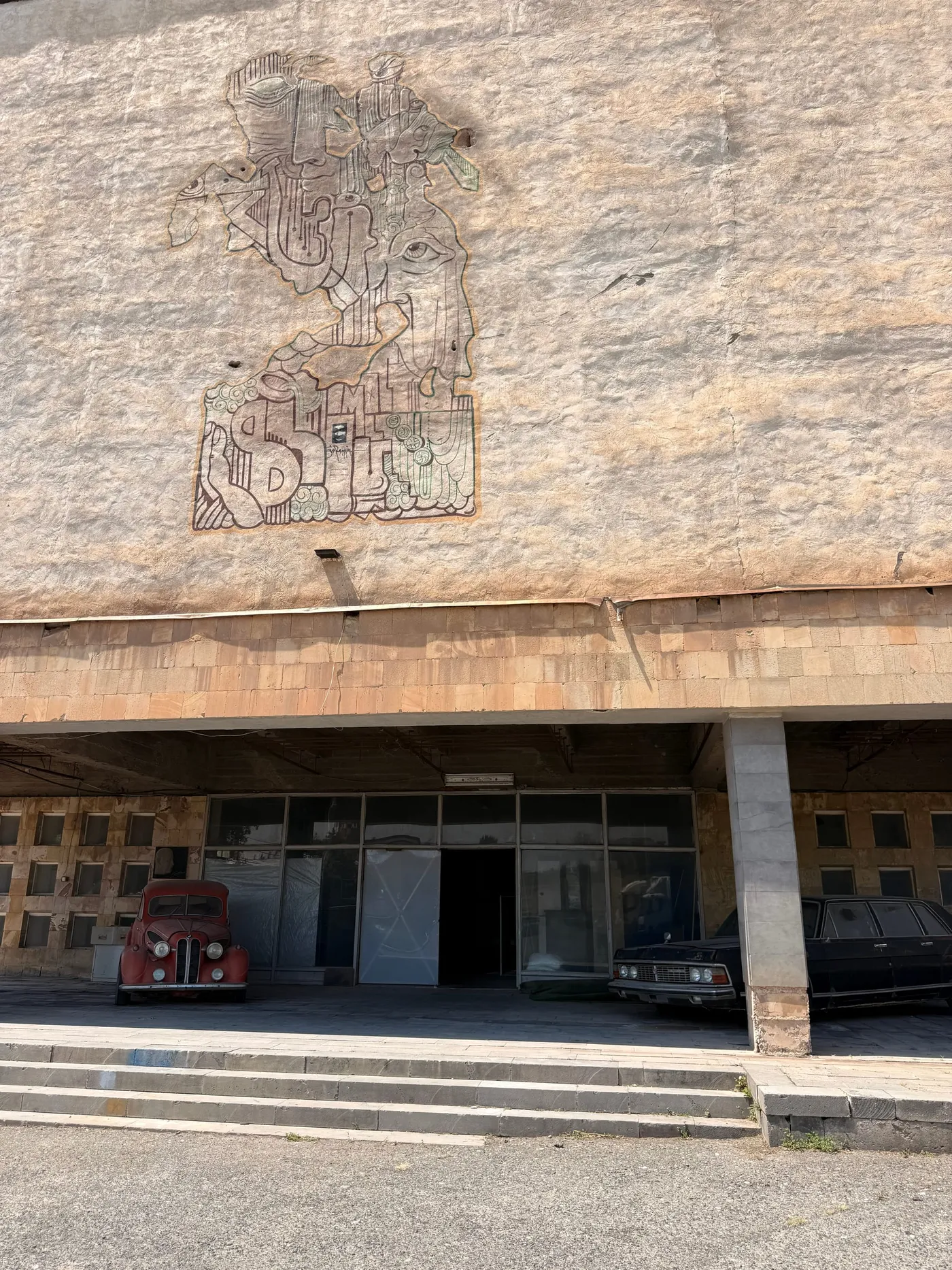 Still on the Lot — photograph 2