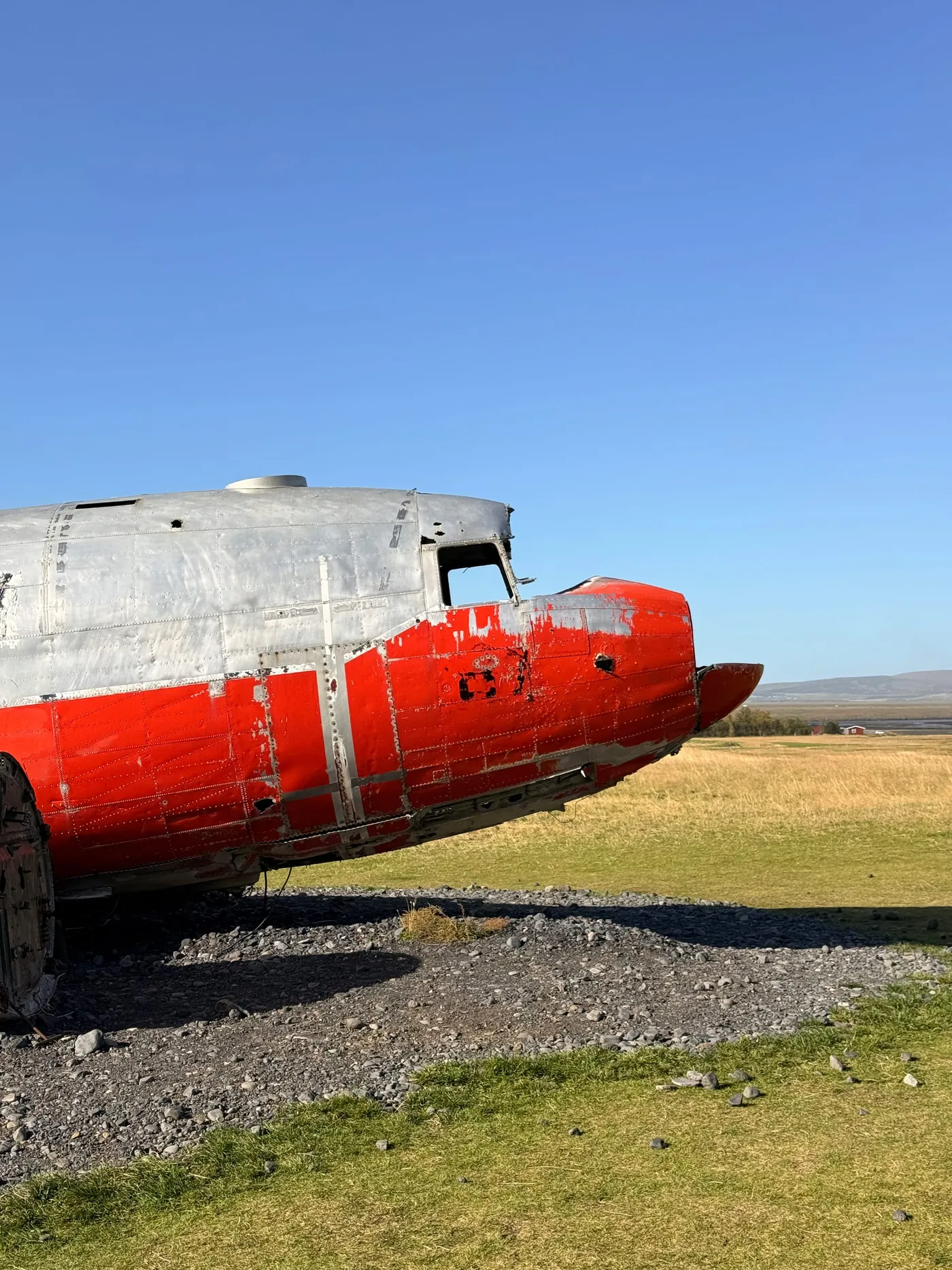 716 Kilometres — photograph 3