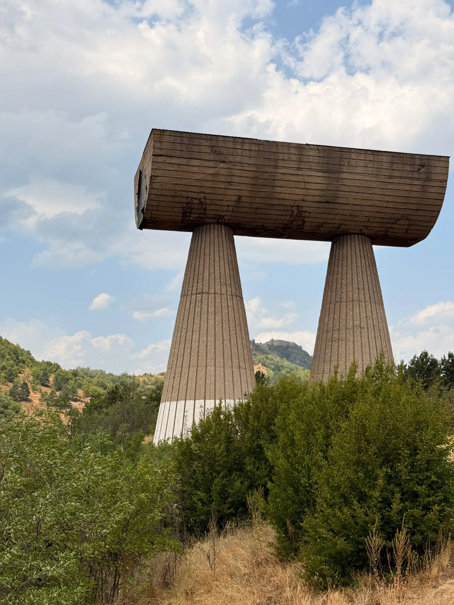 Two Pillars — photograph 3