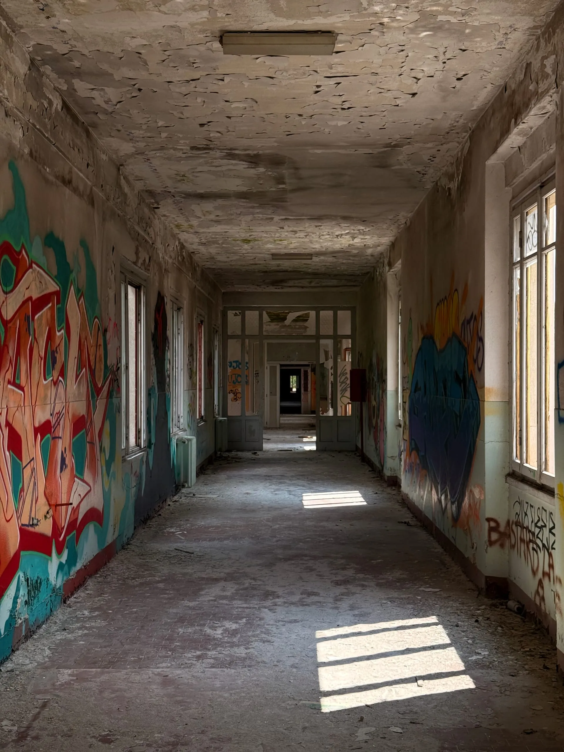 The Air Cure — photograph 5