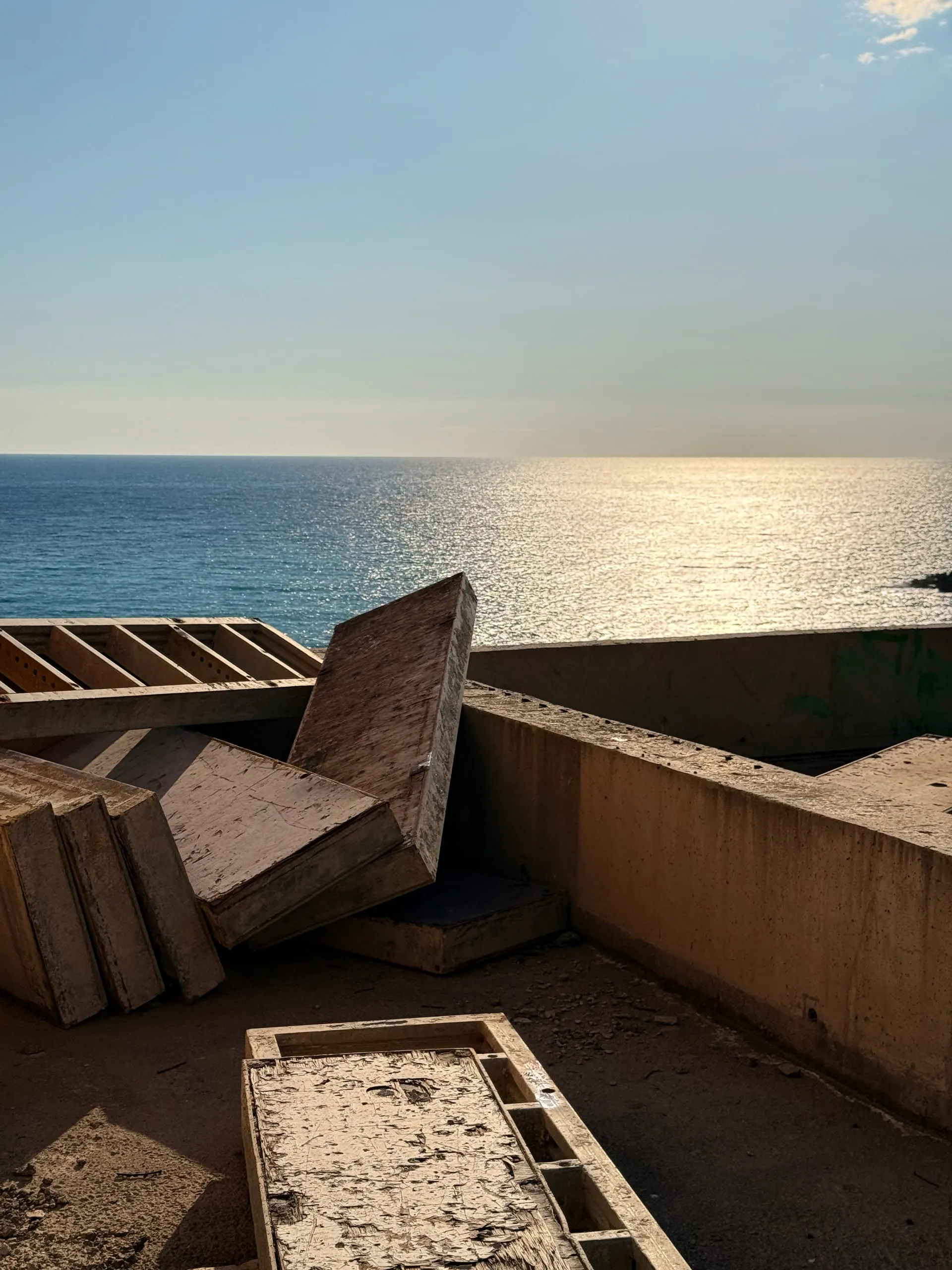 Vacancy — photograph 6
